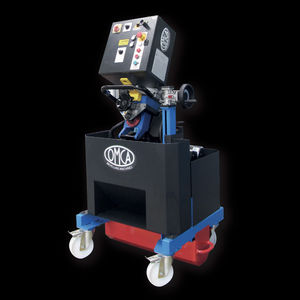 Anfasmaschine mit verstellbarem Winkel