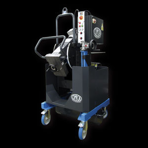 Anfasmaschine mit verstellbarem Winkel