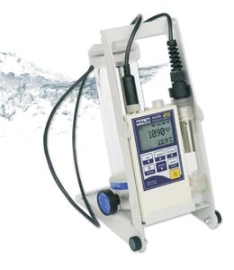 tragbares Leitfähigkeitsmessgerät / mit LCD-Display / wasserdicht / Wasser