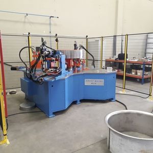 automatische Bördelmaschine