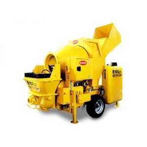 anhängermontierte Betonpumpe