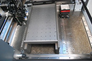 SMT-Bestückungsmaschine 1