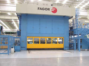 Transferpresse / mechanisch / hydraulisch / Form
