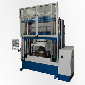 Kompressionsprüfmaschine 1