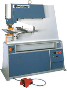 halbautomatische Stanzmaschine