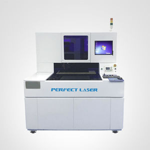 Laser-Schneidemaschine