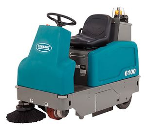 Aufsitzkehrmaschine 1