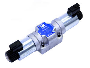 magnetbetriebenes Hydraulik-Wegeventil 1
