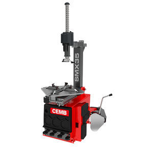Reifenmontiermaschine für PKW 1