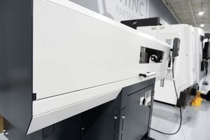 Stangenlader für Drehmaschine