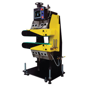 Raupenabzug für Profil-Extrusionsanlagen