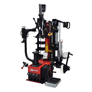 Reifenmontiermaschine für PKW 1