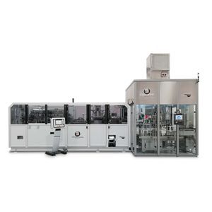 Streckblasformmaschine 1