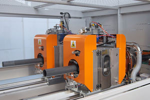 Abzug und Schneidanlage für Rohr-Extrusionsanlage