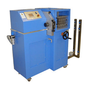 Rundmesser-Schneidemaschine 1