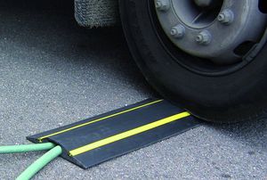 Kabelschutz für Fahrzeugdurchlauf 1