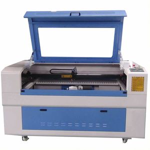Laser-Schneidemaschine 1