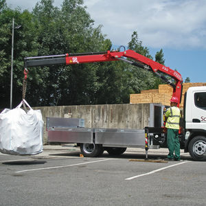 LKW-montierter Kran 1