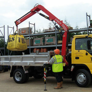 LKW-montierter Kran 1