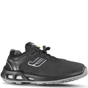 Schuhe / Logistik und Wartung