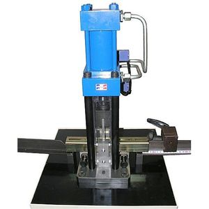 elektrohydraulische Schere