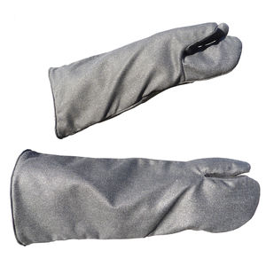 Handschuh für Materialumschlag