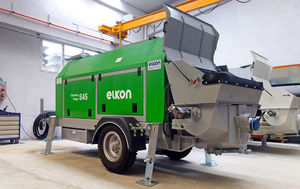 anhängermontierte Betonpumpe