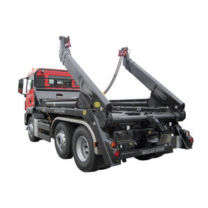 Abrollkipper mit LKW Haken