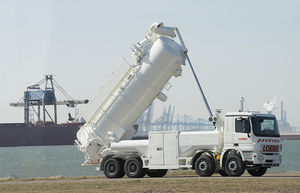 Sauglader-LKW