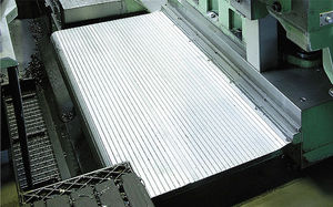 Metall-Faltschürze