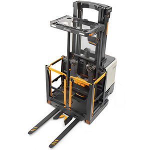 VNA-Kommissionierstapler 1