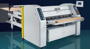 Furnierklebemaschine