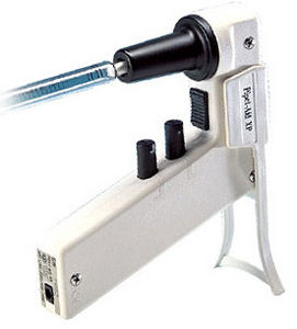batteriebetriebener Pipettierhelfer