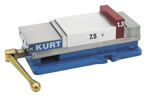 Maschinenschraubstock - D688 - Kurt Manufacturing-Industrial Products Division - Flachprofil / Präzision