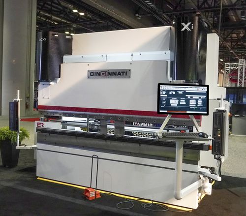 Hydraulische Abkantpresse - Xi - Cincinnati Incorporated - digital gesteuert / automatisch / Präzision