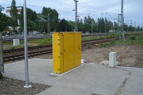 Werkstattschrank - Vogelsang - für Lagerrung und Austeilung / bodenstehend / mit Tür