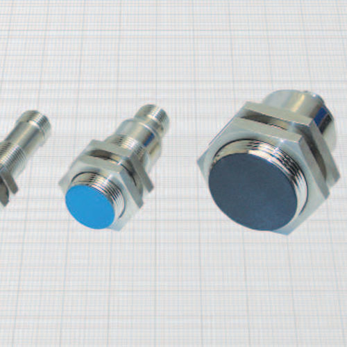 Induktiver Näherungssensor - DC12/4300A - BDC ELECTRONIC S.r.l. - magnetisch-induktiv / zylinderförmig / M30