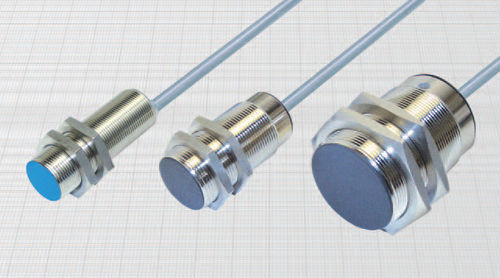 Induktiver Näherungssensor - DCA18/4A09KS3GD - BDC ELECTRONIC S.r.l. - magnetisch-induktiv / zylinderförmig / M30