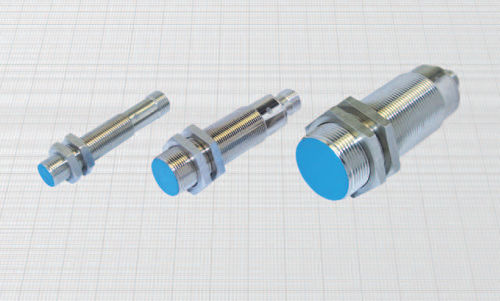 Induktiver Näherungssensor - AX8/4609S - BDC ELECTRONIC S.r.l. - zylinderförmig / IP67 / mit verstärktem Ausgangssignal