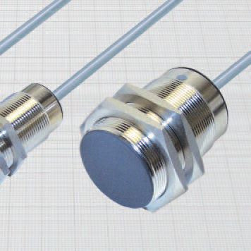 Induktiver Näherungssensor - DCA18/4A09KST3GD - BDC ELECTRONIC S.r.l. - magnetisch-induktiv / zylinderförmig / M30