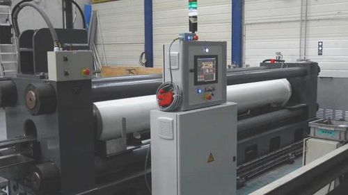 Innenhochdruck-Umformmaschine - HYDROPROCESS