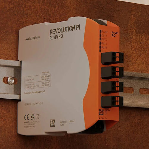 Ausgangsmodul für Schalttafel - RevPi RO - Revolution Pi - eingebaut / mit Relay