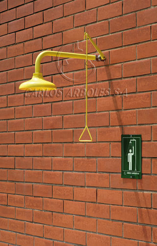 Wandmontierte Sicherheitsdusche - 1110 - Carlos Arboles S.A. - Kunststoff