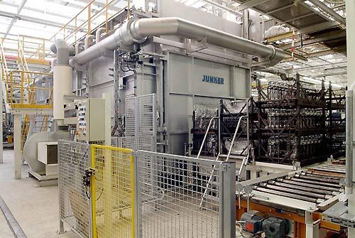 Wärmebehandlungsofen - OTTO JUNKER GMBH - automatisch