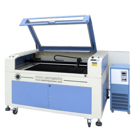 Markier- und Graviersystem / Schneid - PYRO - TODO IMPRESIÓN SYSTEMS, SL - CO2-Laser / Kunststoff / Industrie