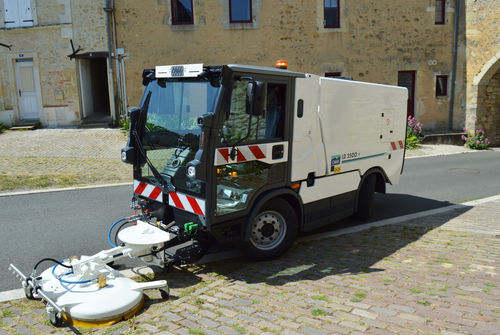 Heißwasser-Hochdruck-Strassenreinigungsfahrzeug - LD 2500+ - CMAR - mit Verbrennungsmotor