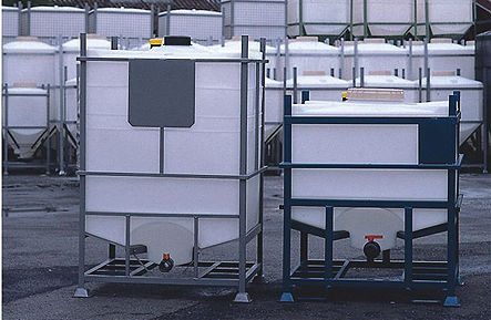Silo mit konischem Boden - MI Mailbox International GmbH - für Flüssigkeiten / Kunststoff / für Industrieanwendungen