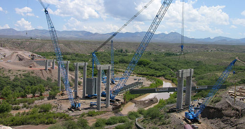 Kran auf Raupen - LAMPSON TRANSI-LIFT® 1000/1100 - Lampson crane - Gitter / für Baustelle / zum Laden