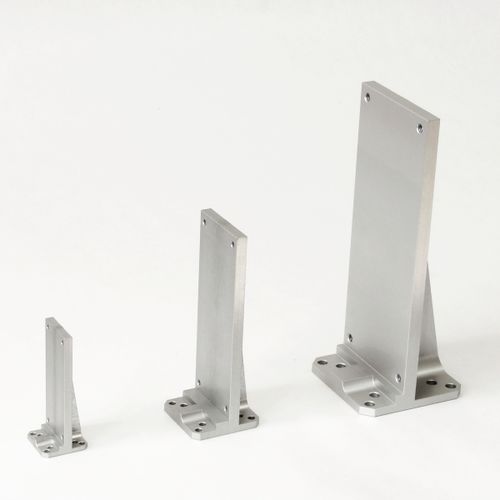Haltewinkel - Vertikalhalter VH2304 - VH4808 - VH7312 - MM Engineering GmbH - Stahl / vertikal