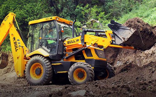 Baggerlader mit Gelenk - BULL HD 76 4wd - BULL MACHINES PVT LTD - Diesel
